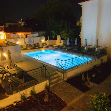 Celeste פאטהיה