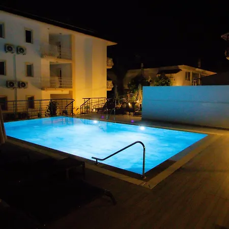 Celeste Hotel *